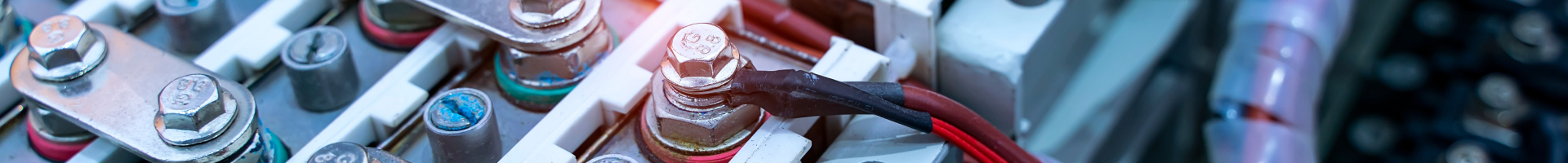 神奈川県横浜市周辺のバッテリー交換専門店のリビルドバッテリー交換・新品バッテリー交換についてご紹介します。